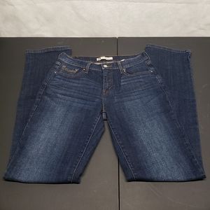 Women's Levi's size 6 Jean's